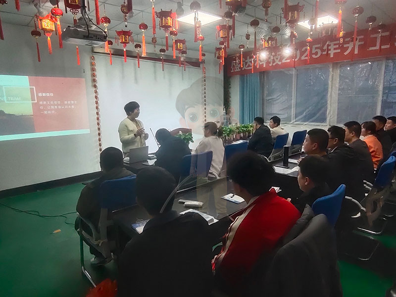 思維破繭，共赴成長：北京鋁型材彎弧加工廠共讀聯(lián)盟學(xué)習(xí)小組進階之旅